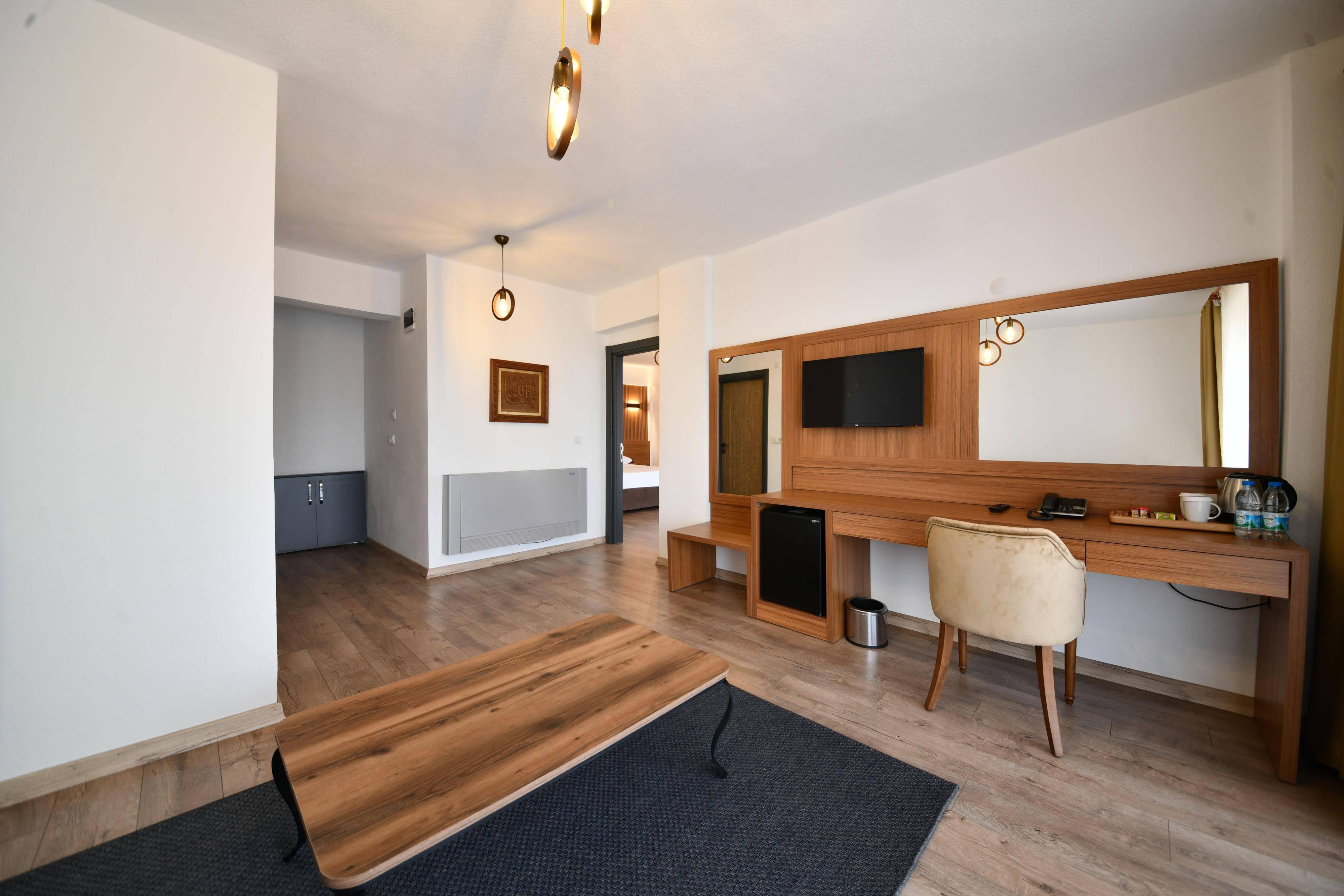 1774 Kazdagi Termal Otel Gure Exteriör bild